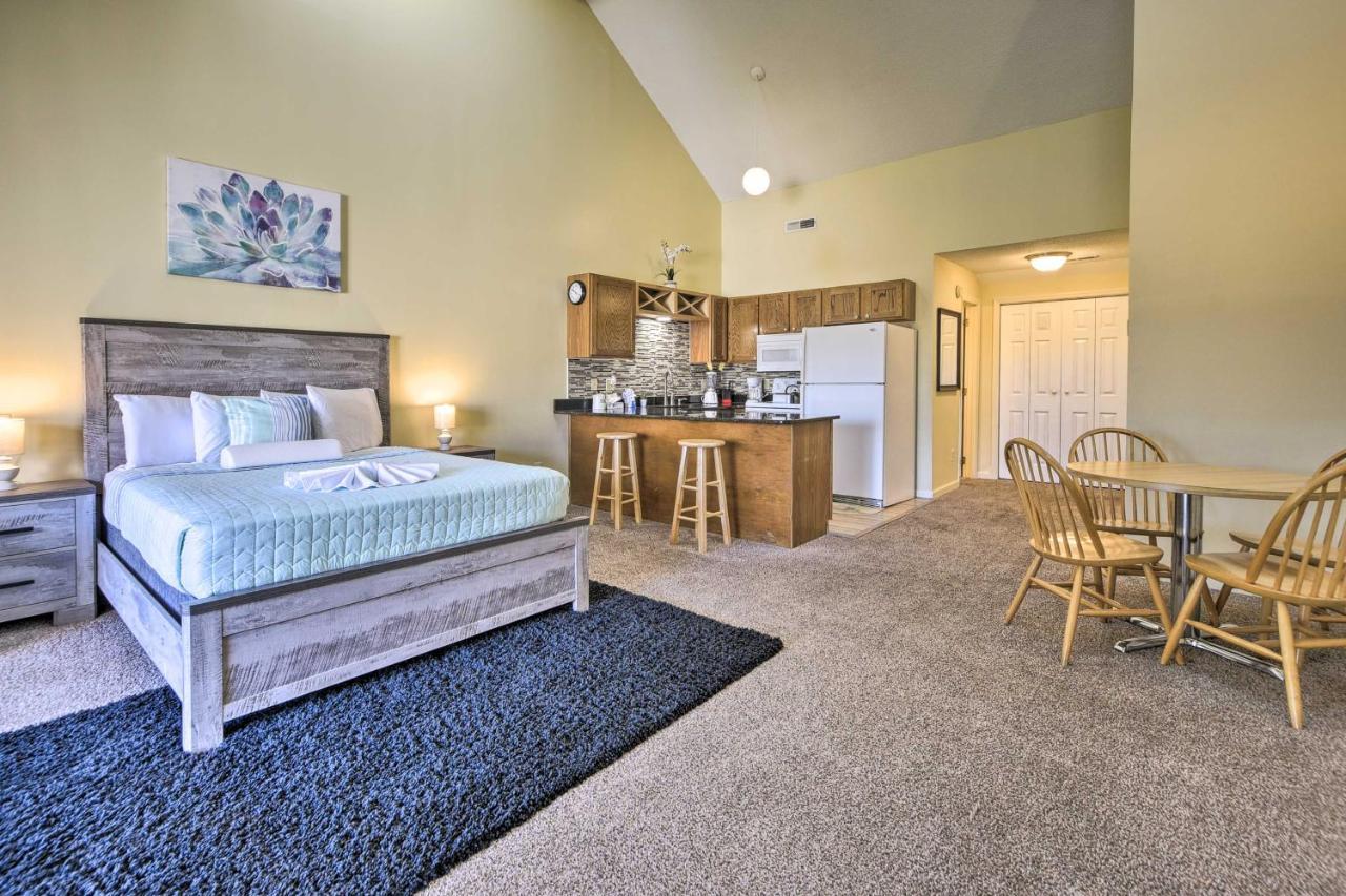 Sunny Studio With Pool - 4 Mi To Cherry Grove Beach! ليتل ريفر المظهر الخارجي الصورة