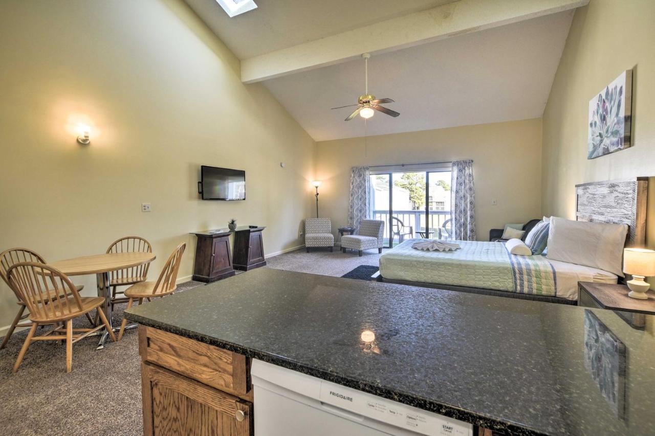 Sunny Studio With Pool - 4 Mi To Cherry Grove Beach! ليتل ريفر المظهر الخارجي الصورة